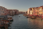 Venedig entdecken- morgens 10:00 an der Rialtobrücke; 