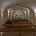 Bürgersaalkirche - Innehalten am Grab v Pater Rupert Mayer 
