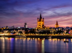 Köln: Skyline im Abendrot